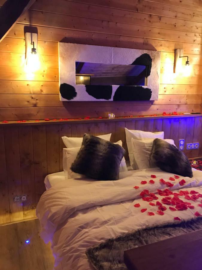 Le Chalet Loft And Spa 维勒班 外观 照片